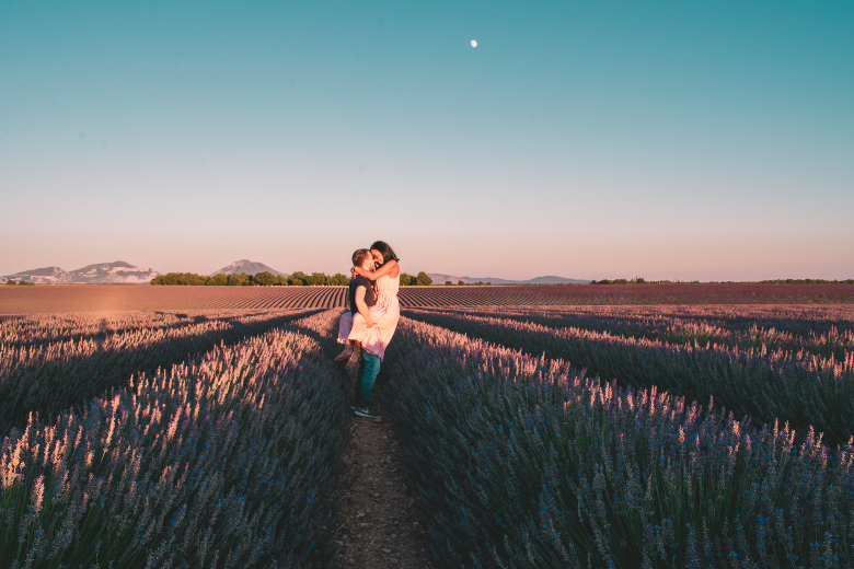 tramonto foto campi di lavanda