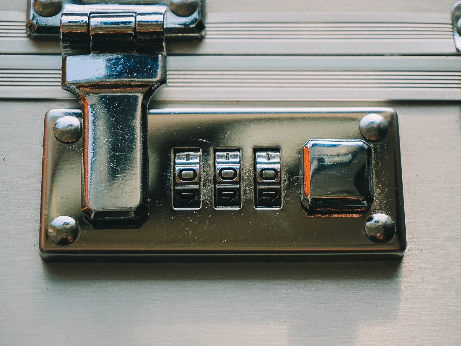 bagaglio smarrito copertina mobile