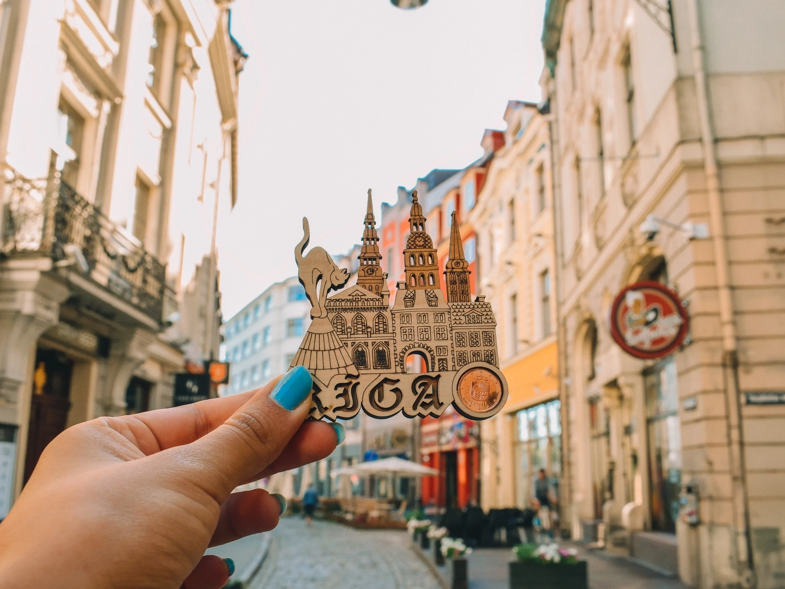 immagine copertina LETTONIA mobile