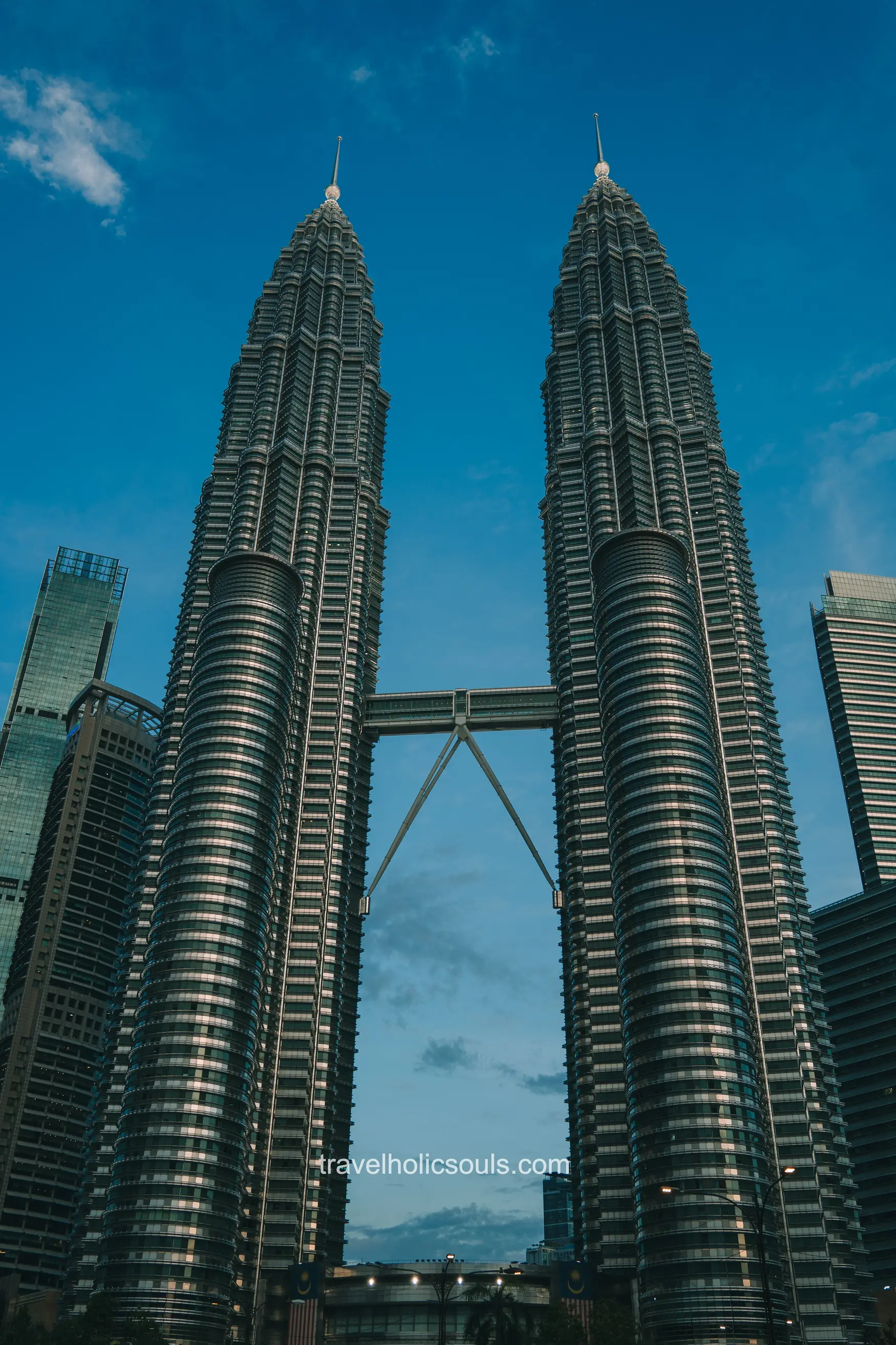 petronas tower